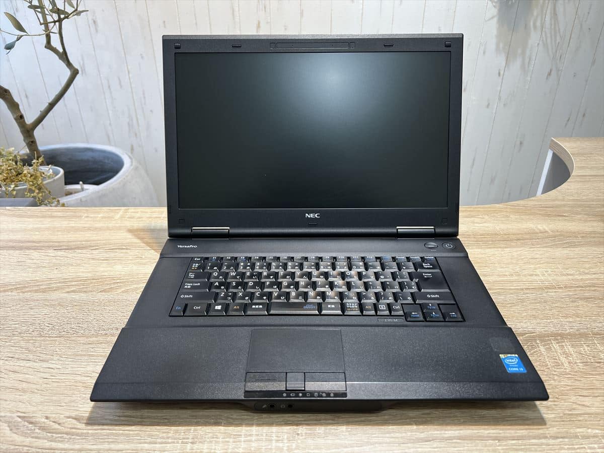 NEC VersaPro VJ25LL-M / Core i3 4100M 2.50GHz / SSD 240GB / メモリ 4GB / 無線LAN子機付 / カメラ無 / テンキー無